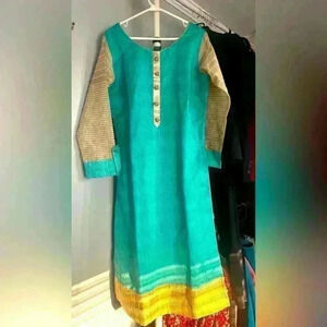 Kurti/Anarkali teal/tan with exquisite detail